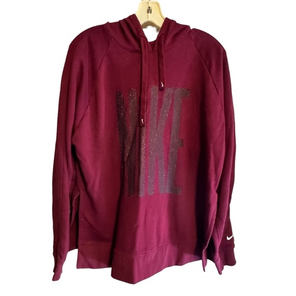 Nike Dri-Fit Pullover Hoody - Picture 1 of 6